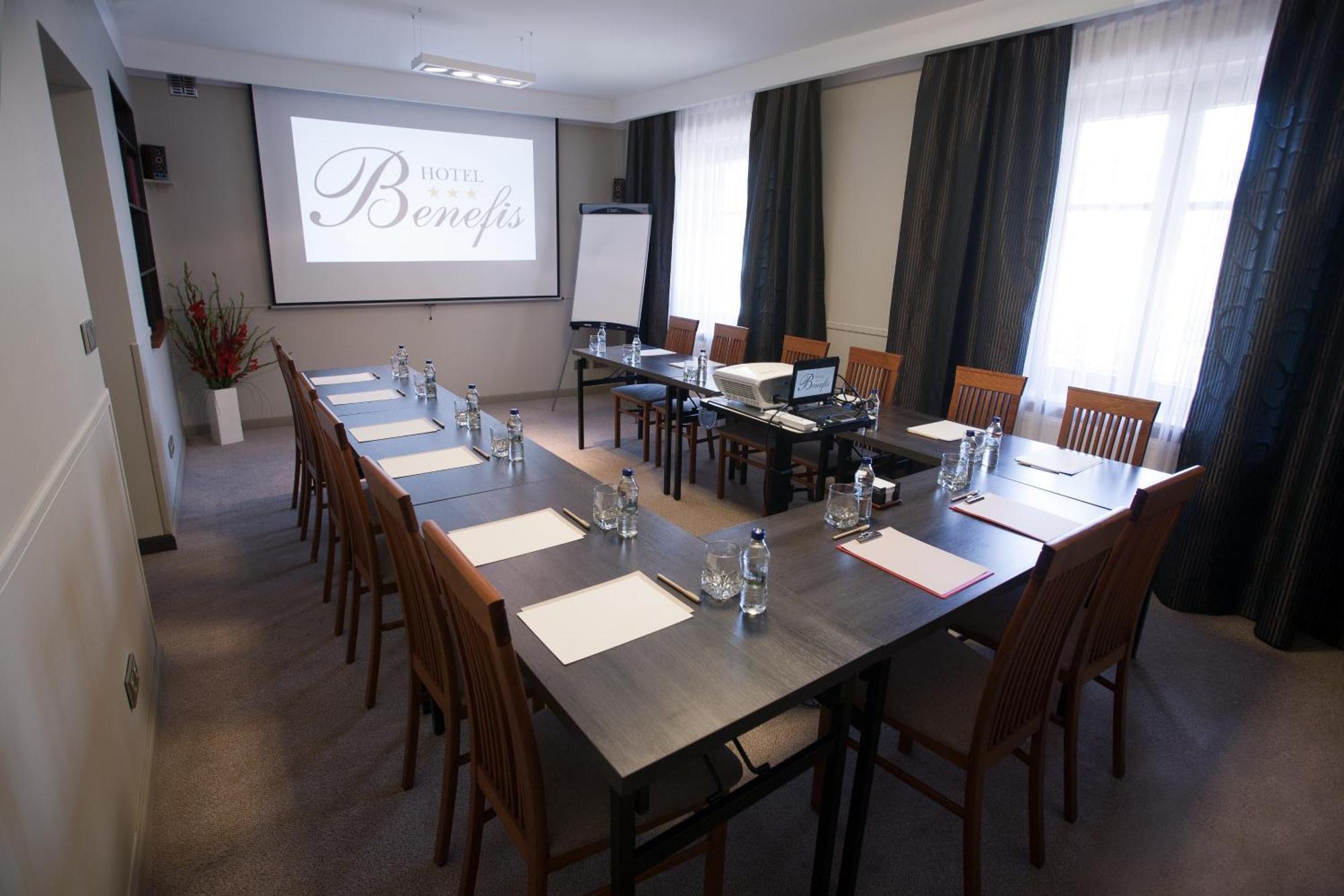 Benefis Boutique Hotel Krasków Εξωτερικό φωτογραφία